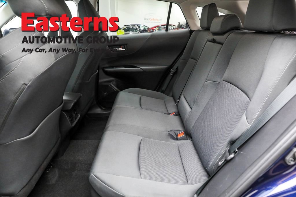 Used 2024 Toyota Venza LE image 20