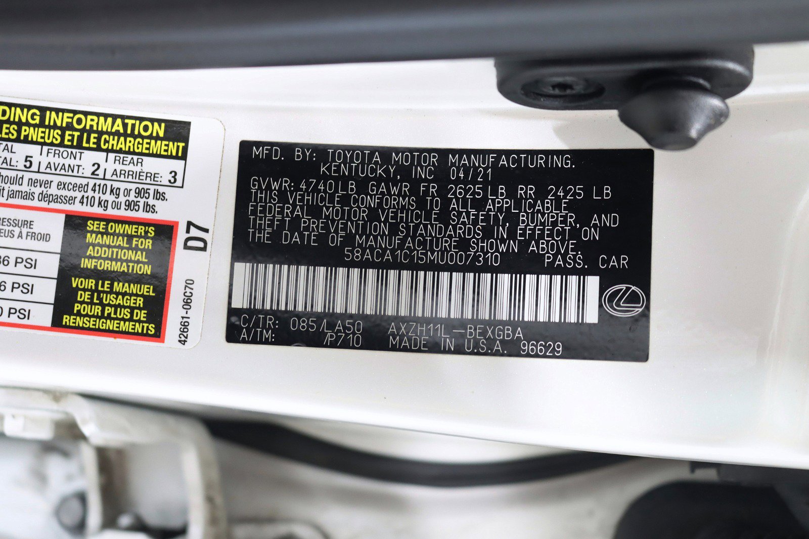 Used 2021 Lexus ES 300h w/ Accessory Package image 36