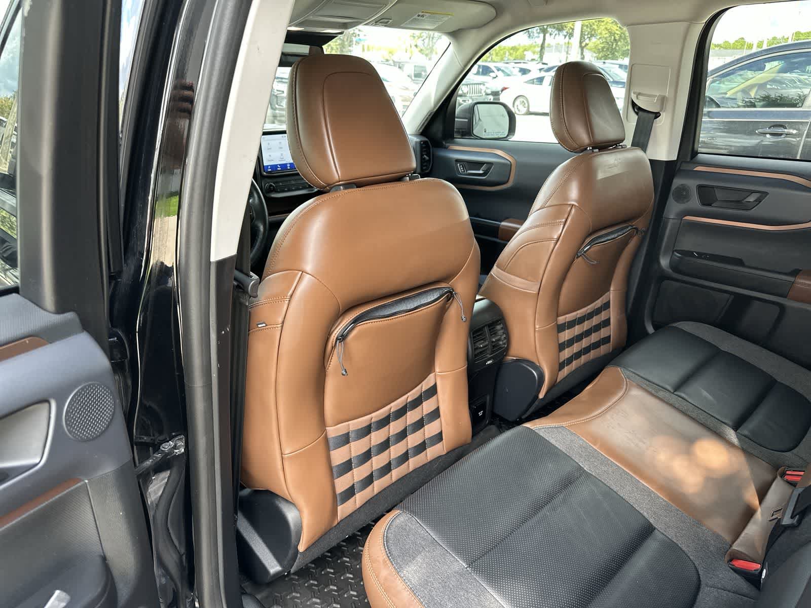 Used 2021 Ford Bronco Sport Outer Banks w/ Outer Banks Package (96D) AWD/4WD image 17