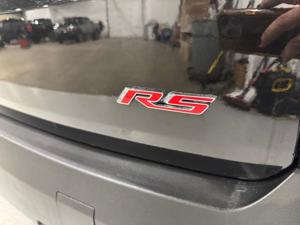 Used 2023 Chevrolet Traverse RS AWD/4WD image 33
