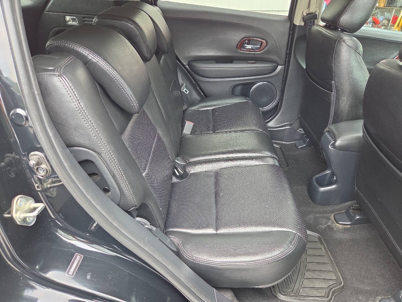 Used 2017 Honda HR-V EX image 13