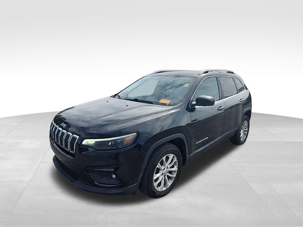 Certified 2019 Jeep Cherokee Latitude w/ Popular Appearance Group image 13