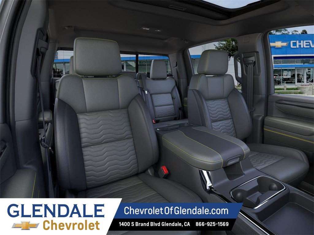 New 2026 Chevrolet Silverado 2500 ZR2 image 16