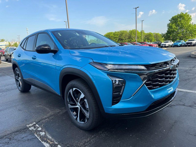 New 2026 Chevrolet Trax RS FWD image 24