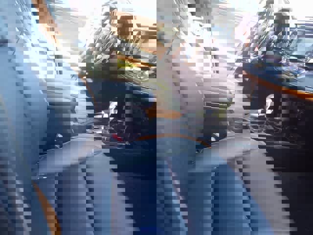 Used 2017 Toyota RAV4 SE image 10