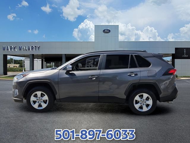 Used 2021 Toyota RAV4 XLE FWD video 2
