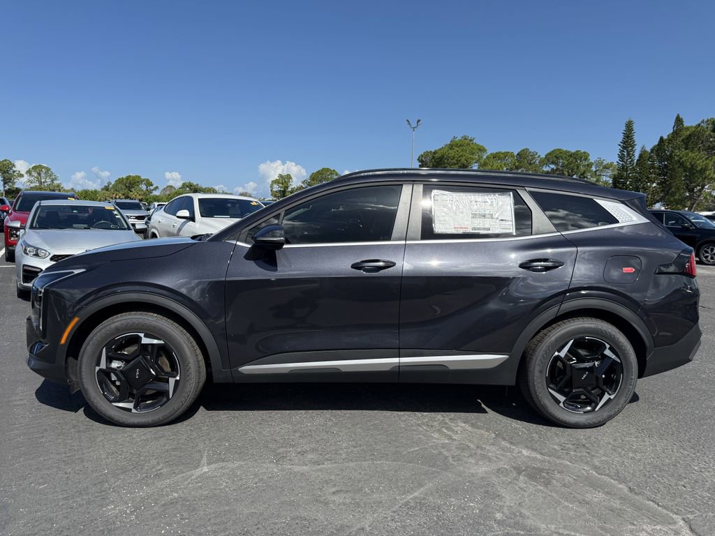 New 2026 Kia Sportage EX w/ EX Panorama Roof Package image 7