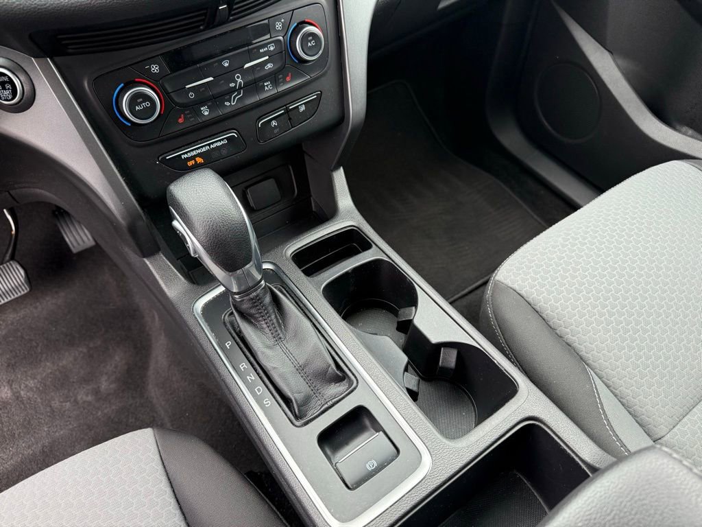 Used 2019 Ford Escape SE image 13