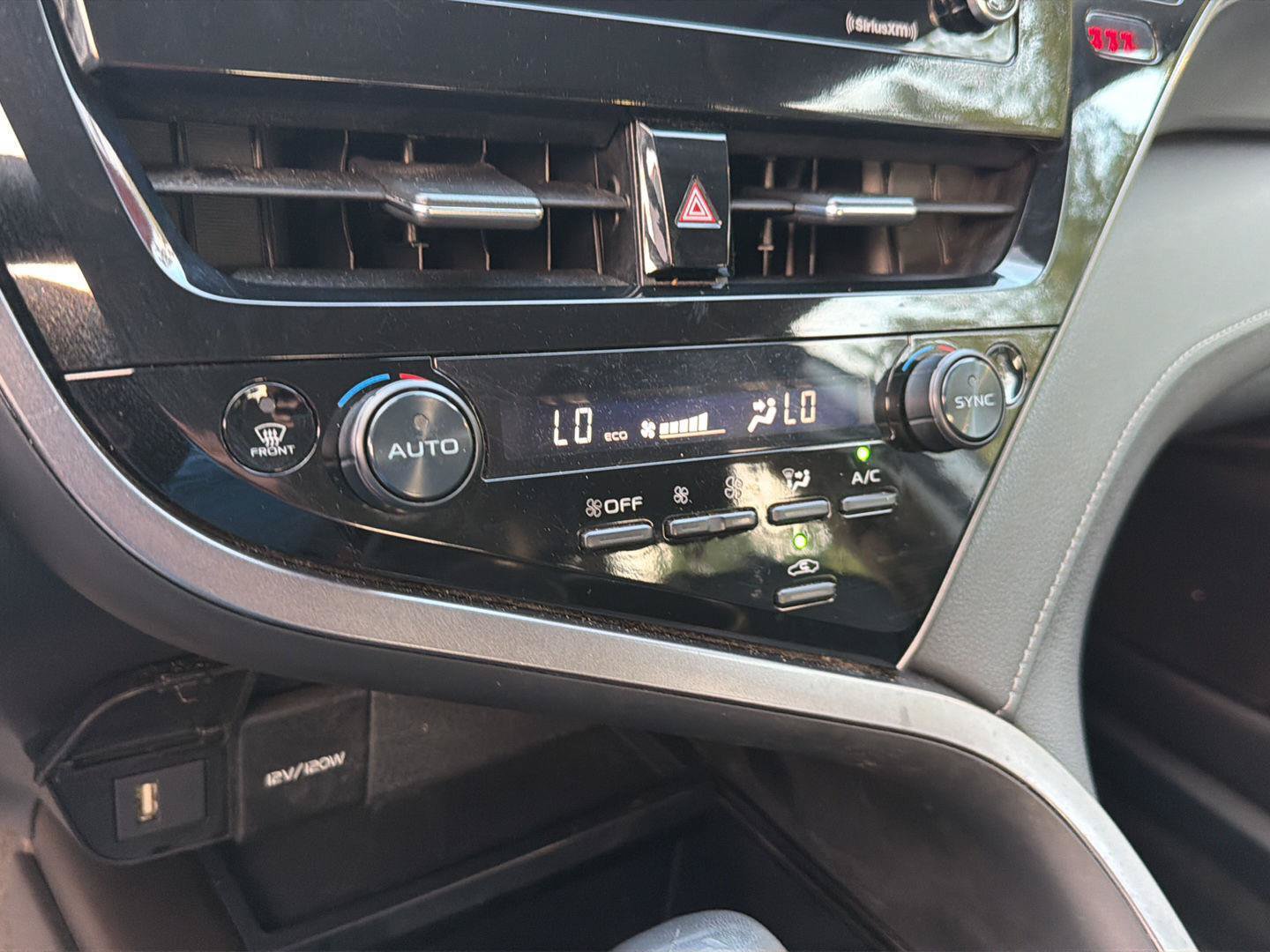 Certified 2023 Toyota Camry SE FWD image 24