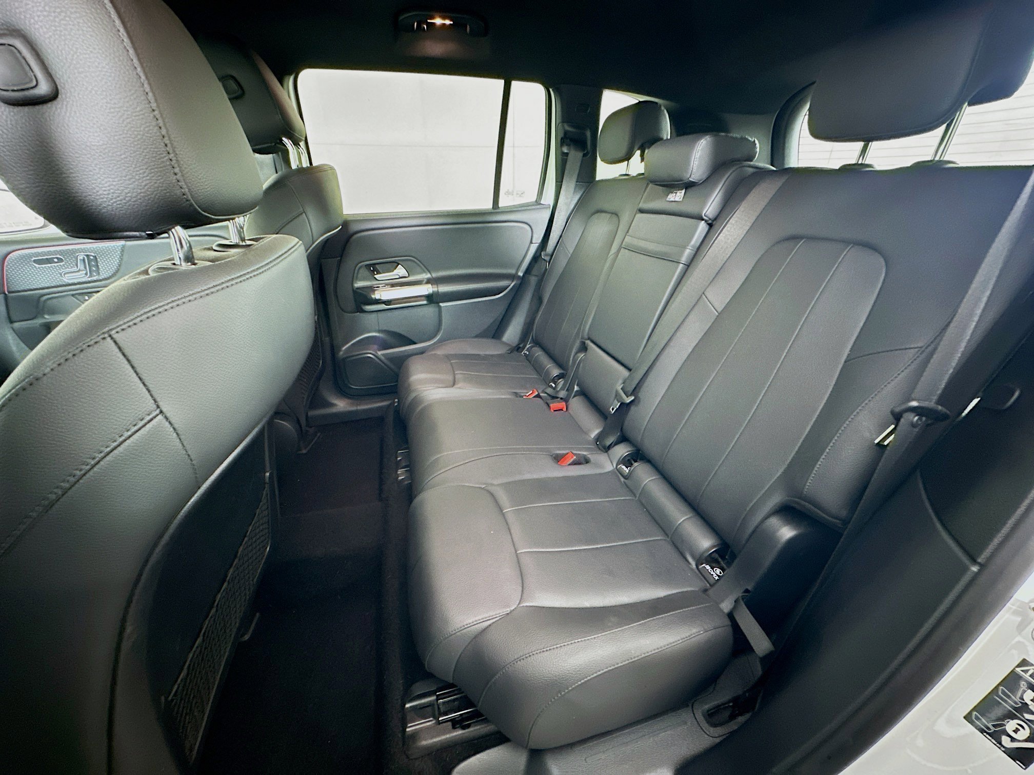 Used 2024 Mercedes-Benz GLB 250 GLB 250 image 26