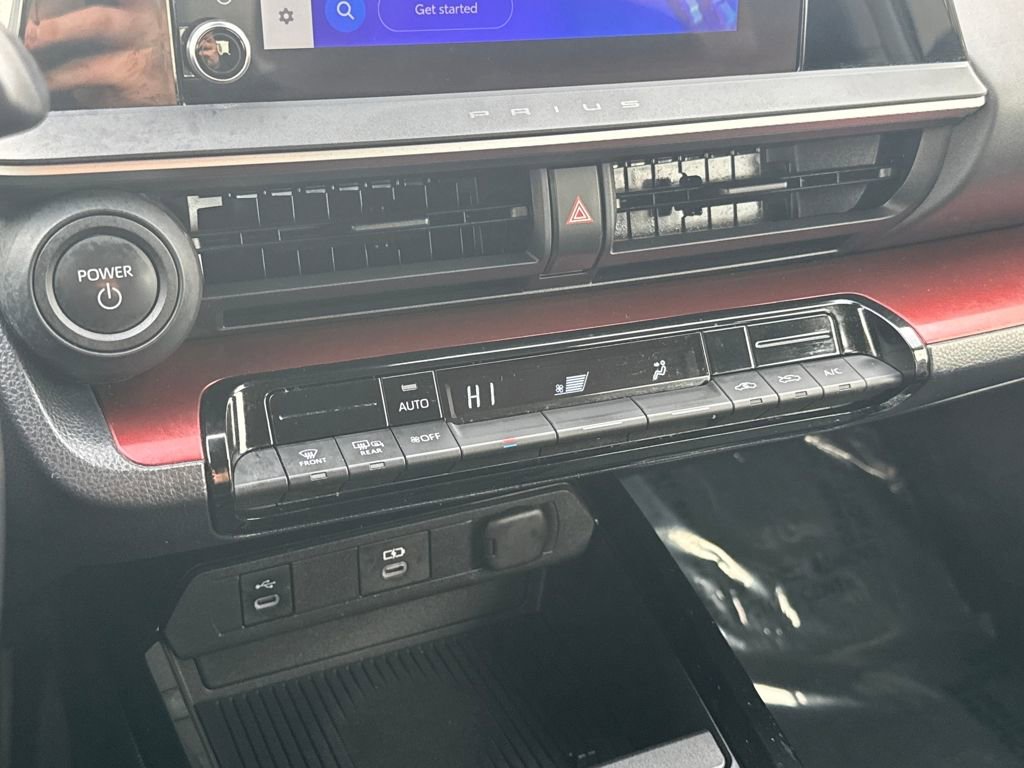 Used 2024 Toyota Prius Prime SE image 23