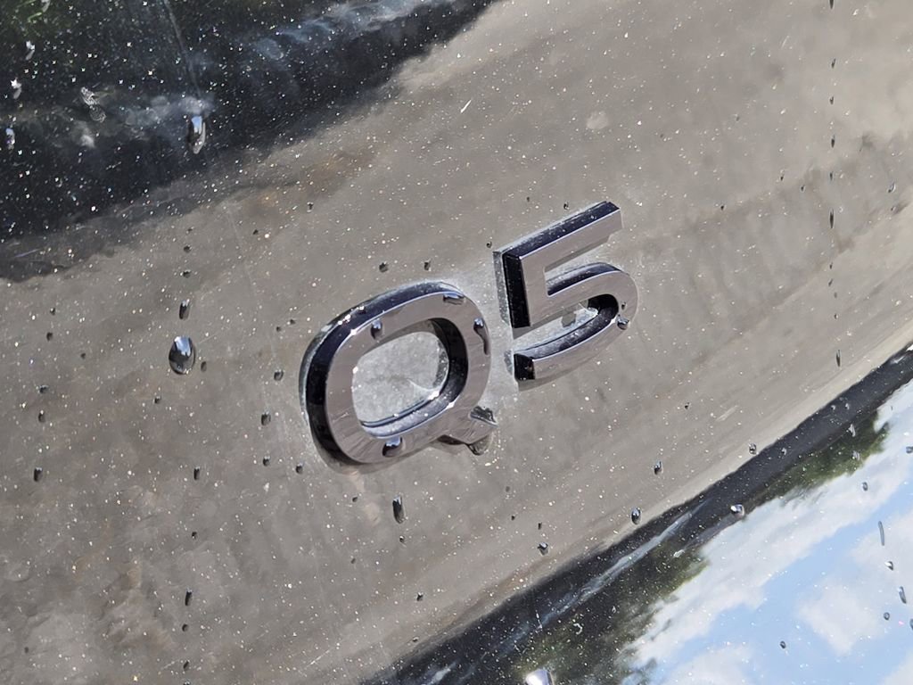 Certified 2025 Audi Q5 Premium image 15