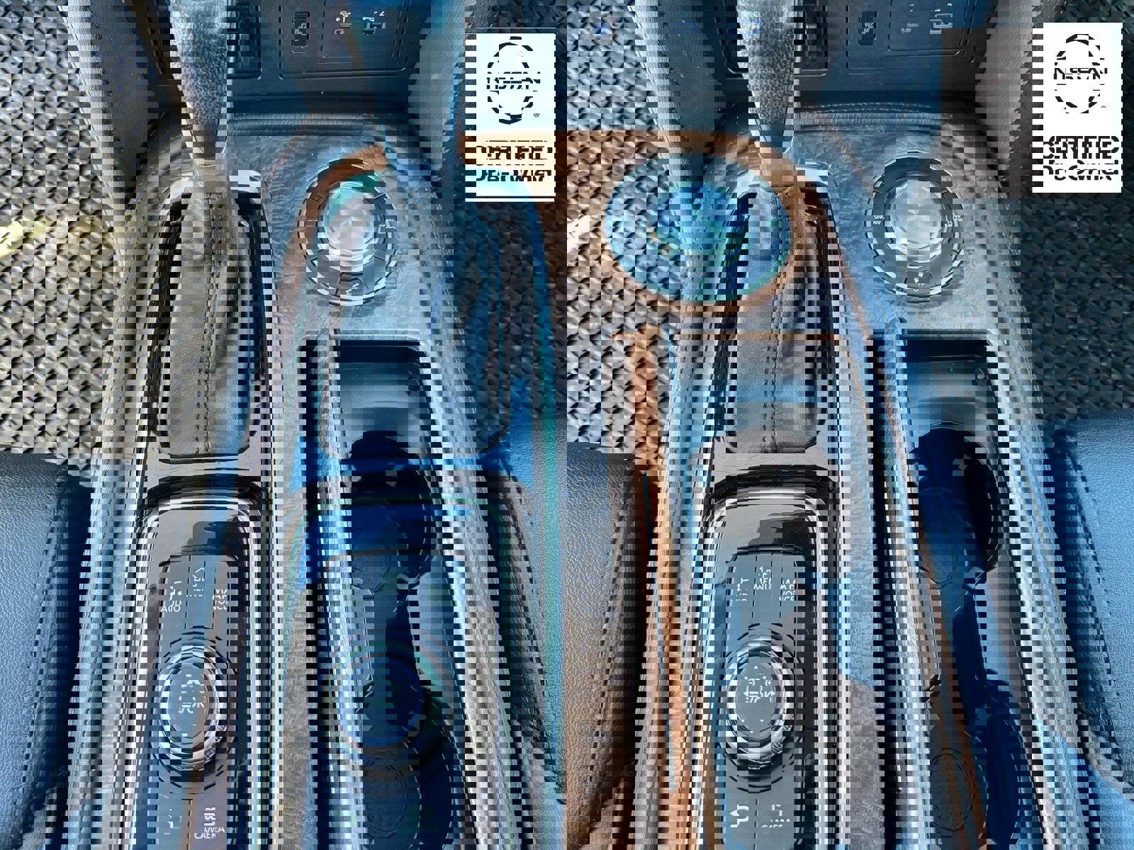 Certified 2023 Nissan Armada SL image 28