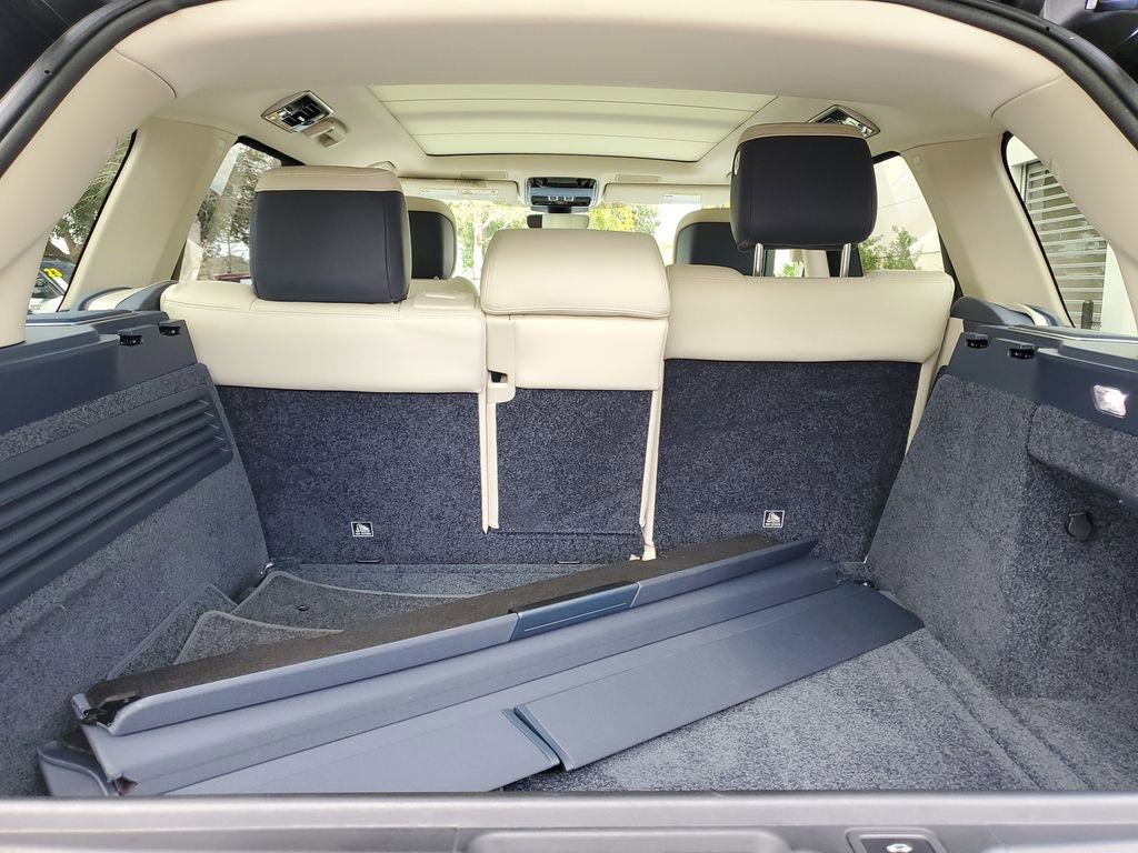 Used 2021 Land Rover Range Rover Westminster Edition image 6