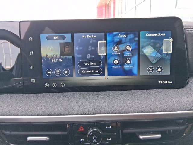 New 2026 Nissan Kicks SV w/ Cold Weather Package FWD image 15
