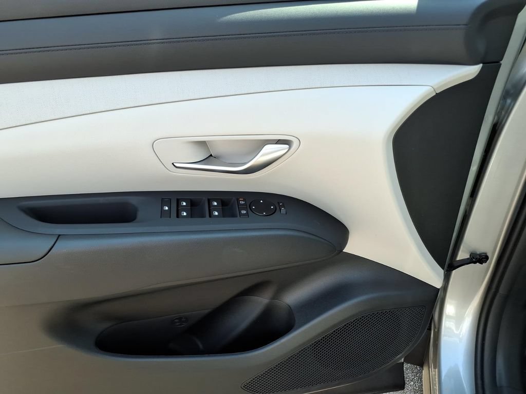 New 2026 Hyundai Tucson SEL FWD image 13
