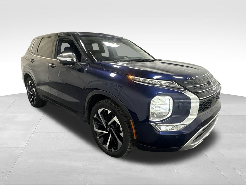 Used 2022 Mitsubishi Outlander SE AWD/4WD image 4