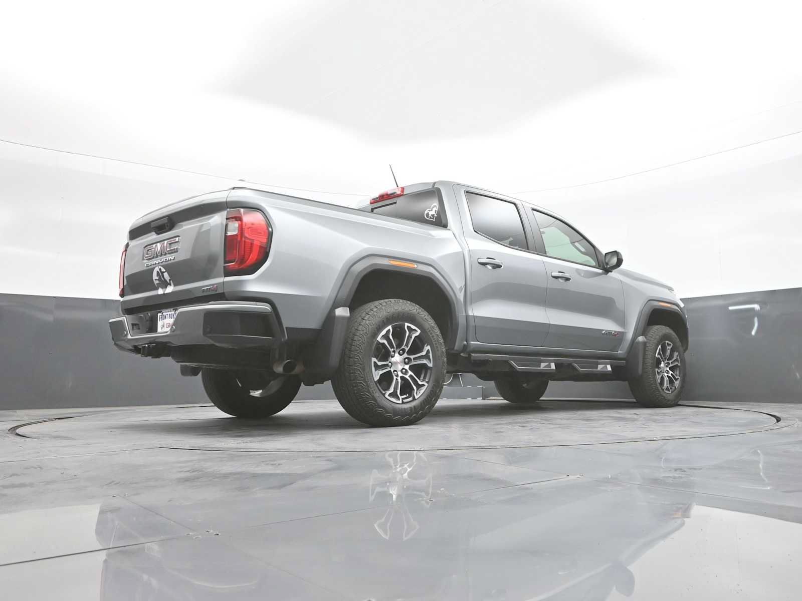 Used 2024 GMC Canyon AT4 w/ Technology Package AWD/4WD image 53