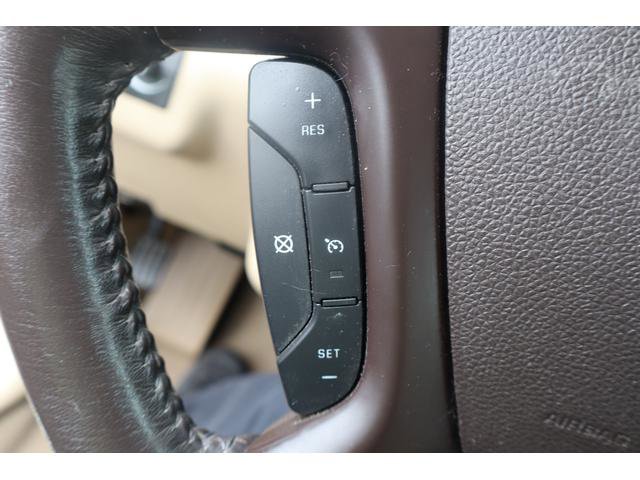Used 2010 Buick Enclave CXL w/ Trailering Provision Package FWD image 10