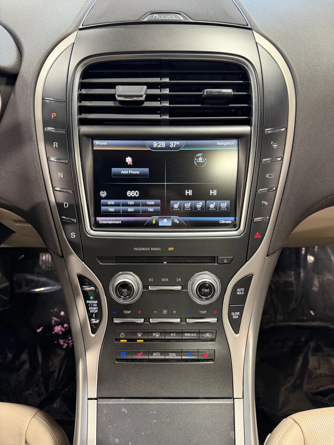 Used 2016 Lincoln MKX Reserve w/ Technology Package image 3