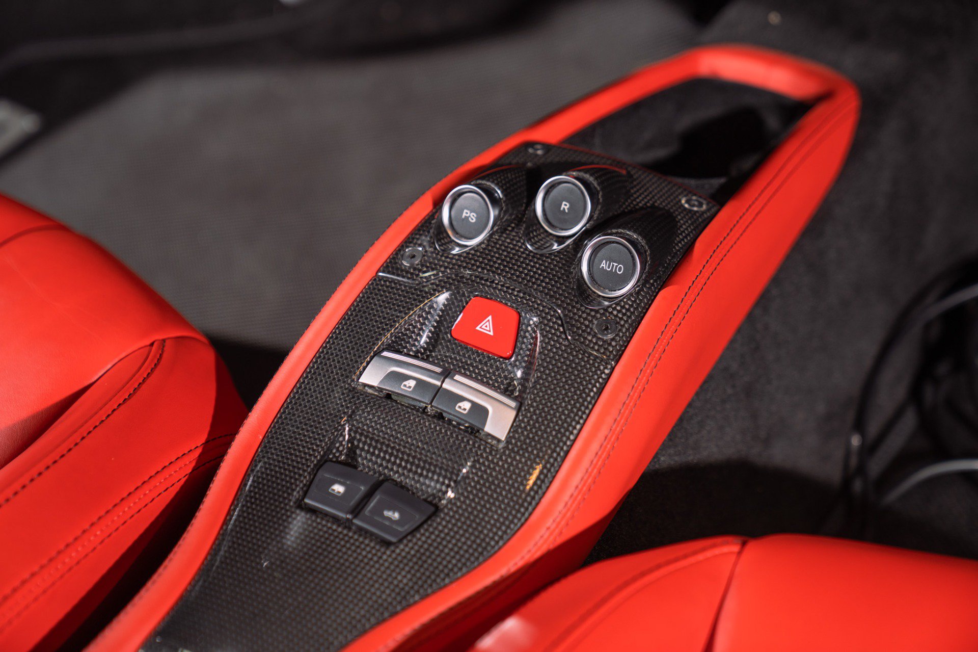 Used 2014 Ferrari 458 Spider RWD image 50