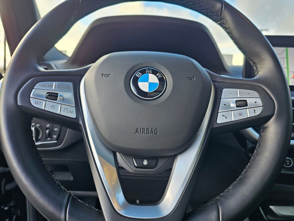 Used 2024 BMW X3 xDrive30i image 25