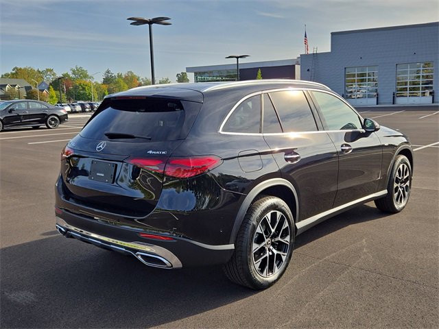 New 2025 Mercedes-Benz GLC 350e 4MATIC image 3