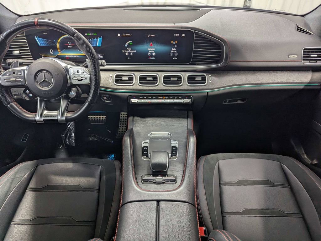 Used 2023 Ford Explorer XLT w/ Equipment Group 202A image 13