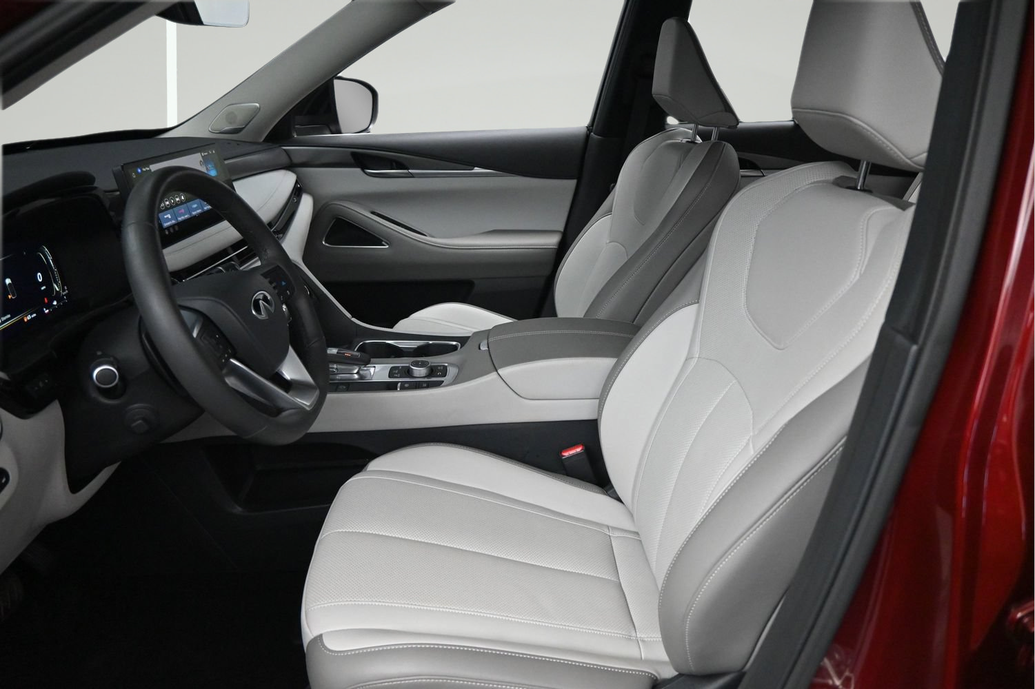 Used 2026 INFINITI QX60 Luxe w/ Cargo Package FWD image 9