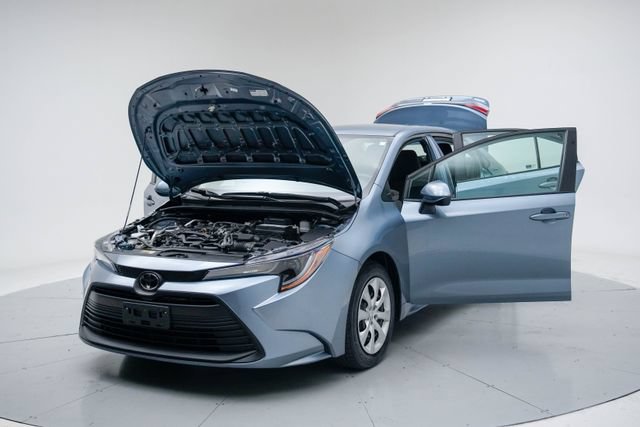Used 2024 Toyota Corolla LE FWD image 18