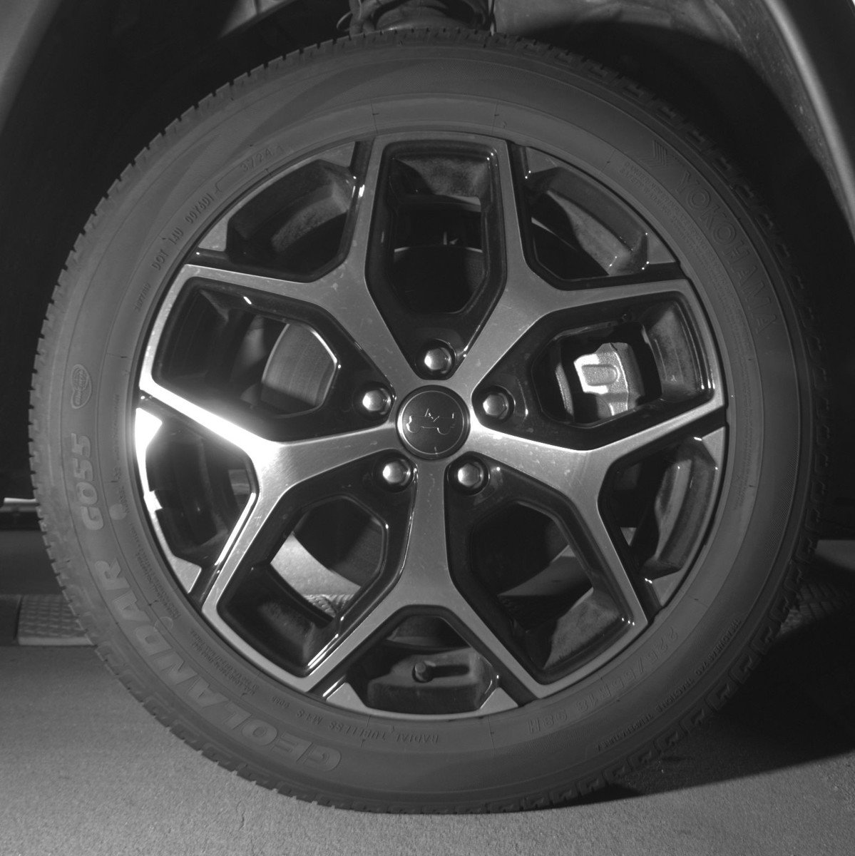 Used 2025 Jeep Compass Limited image 13