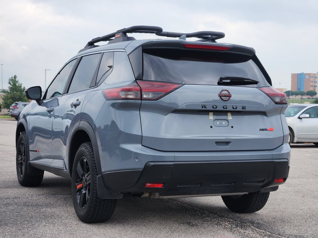 Used 2025 Nissan Rogue SV w/ Rock Creek Premium Package AWD/4WD image 3