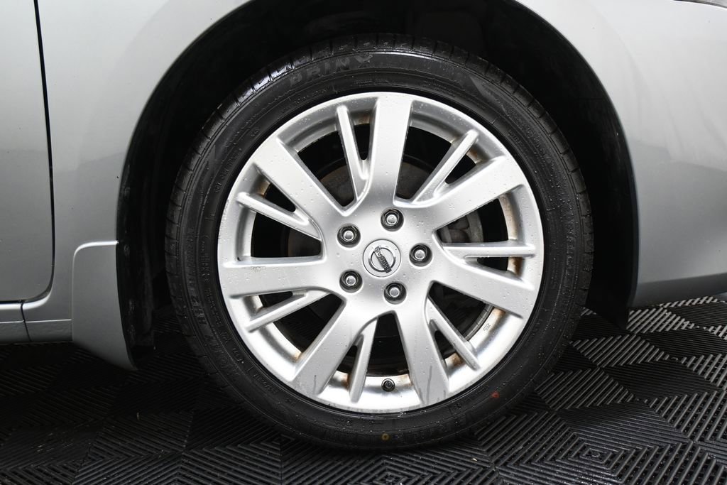 Used 2014 Nissan Sentra SL w/ Premium Package FWD image 34