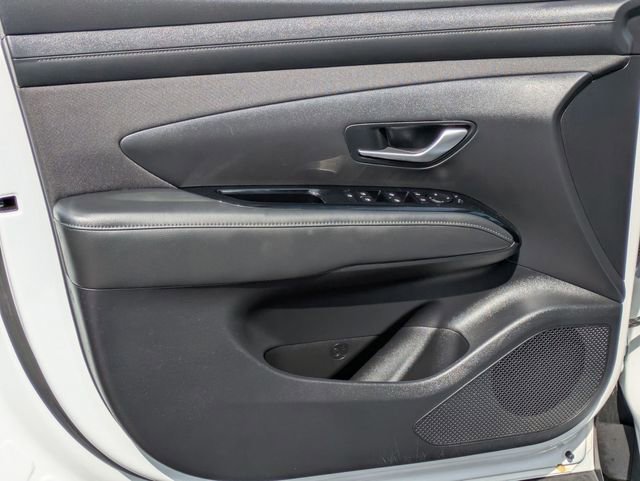 Used 2025 Hyundai Santa Cruz SEL image 12