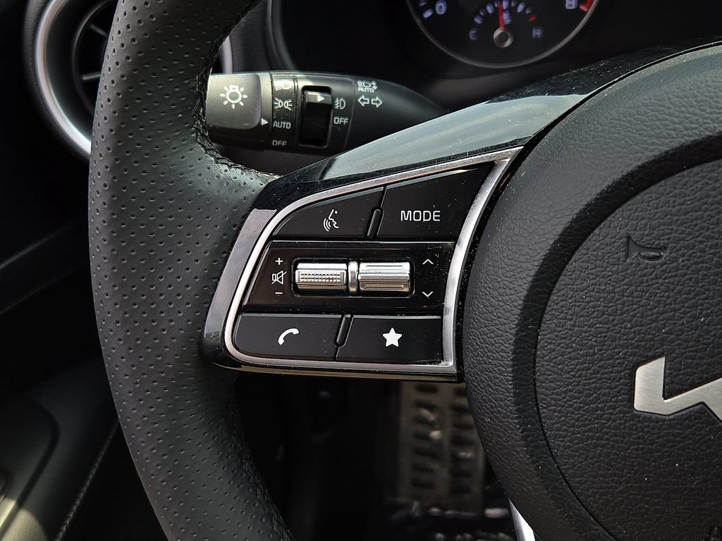 Certified 2024 Kia Forte GT-Line w/ GT-Line Premium Package FWD image 22