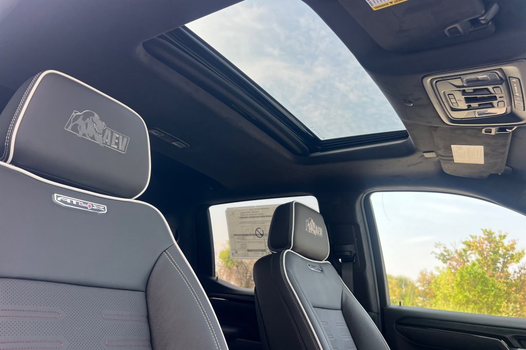 New 2026 GMC Sierra 1500 AT4X w/ AT4X AEV Edition image 13