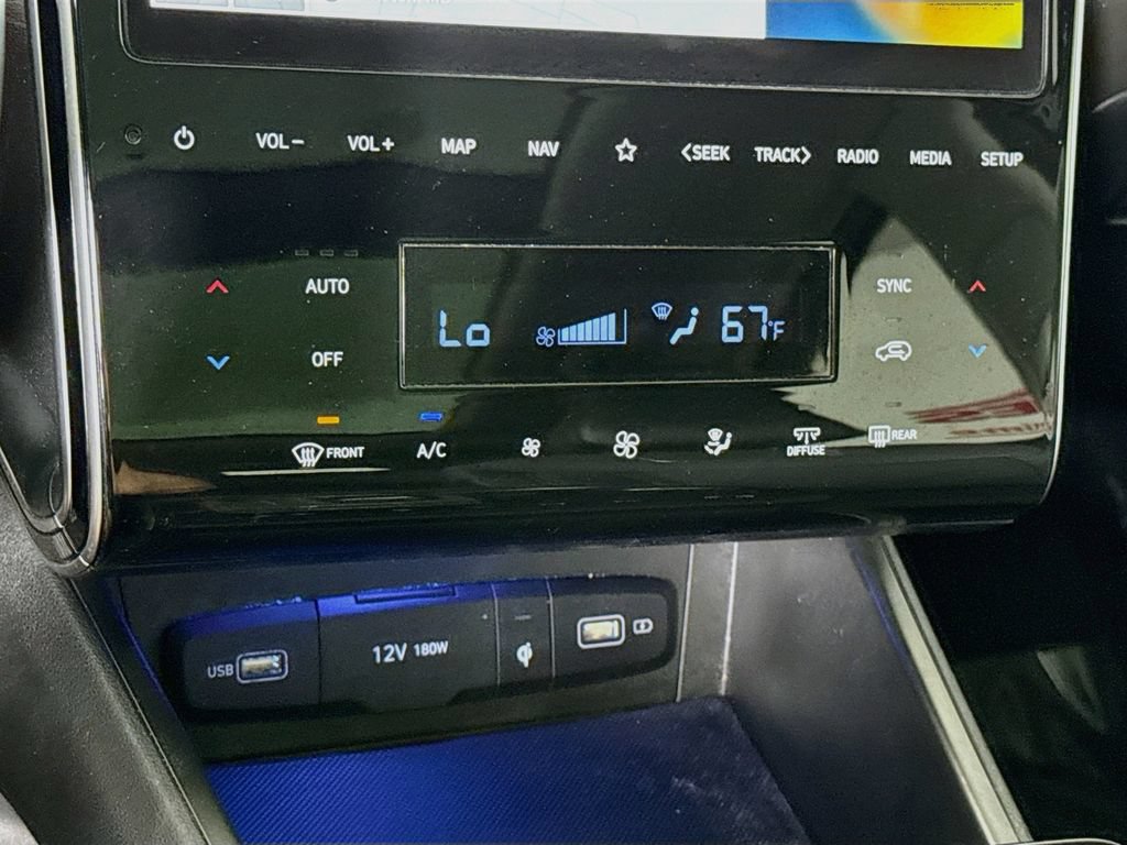 Certified 2023 Hyundai Tucson Limited w/ Cargo Package AWD/4WD image 10
