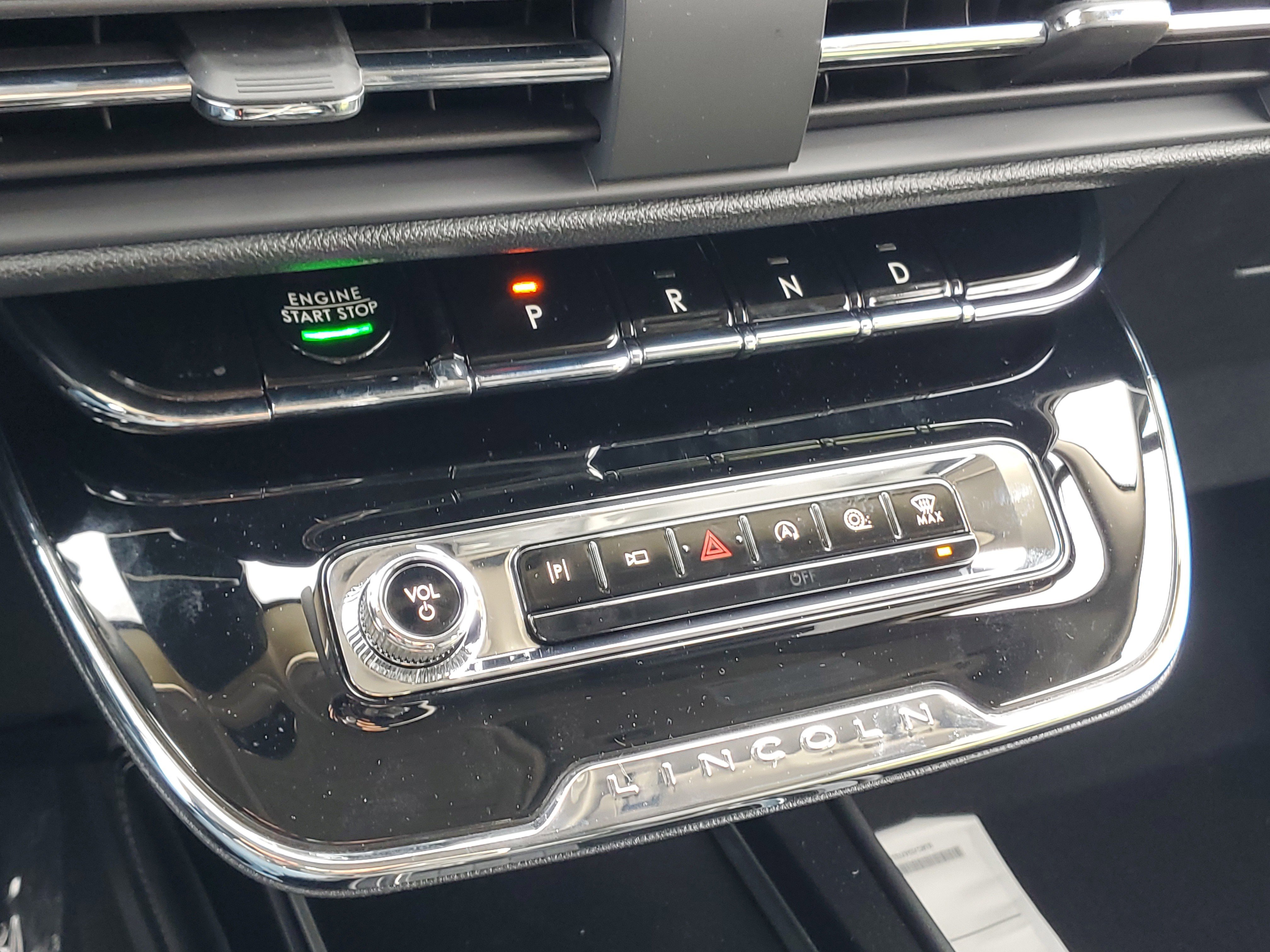 New 2026 Lincoln Corsair Premiere image 22