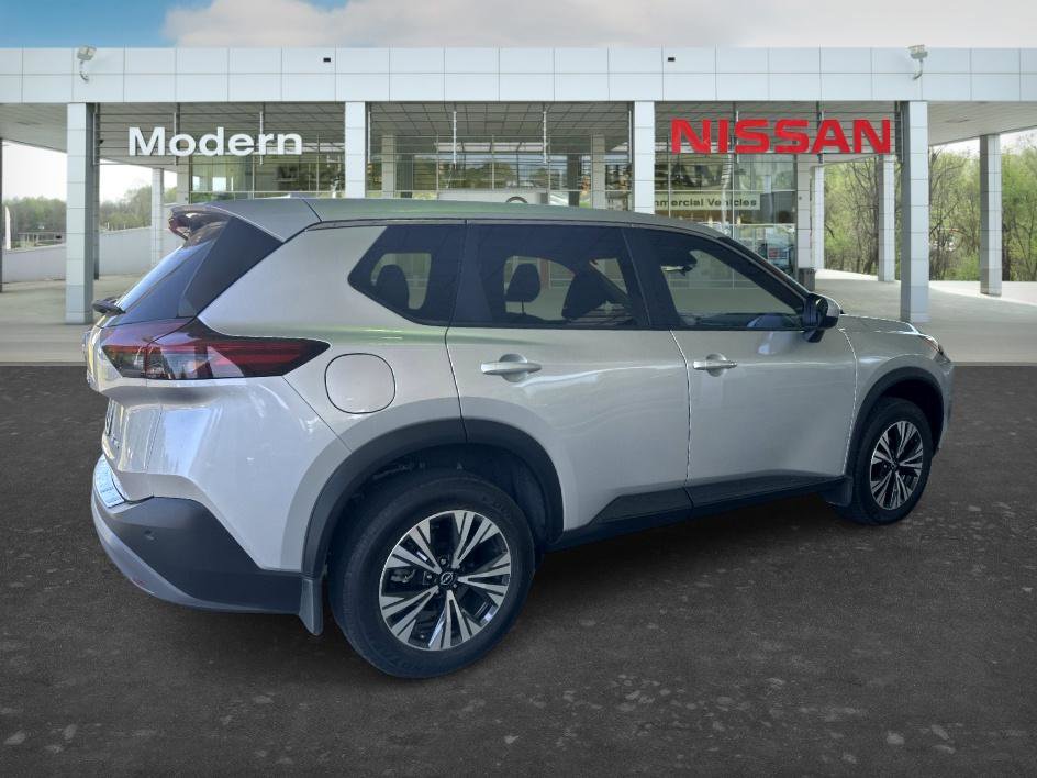 Certified 2023 Nissan Rogue SV image 5