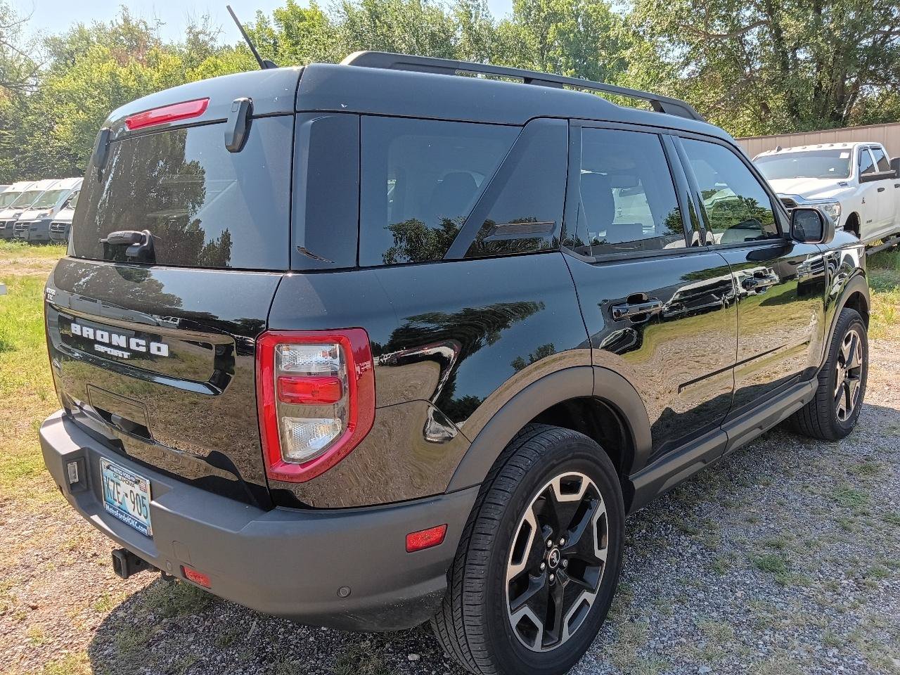 Used 2021 Ford Bronco Sport Outer Banks w/ Outer Banks Package AWD/4WD image 5