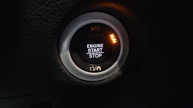 Used 2022 Chrysler Pacifica Touring-L w/ S Appearance Package FWD image 23