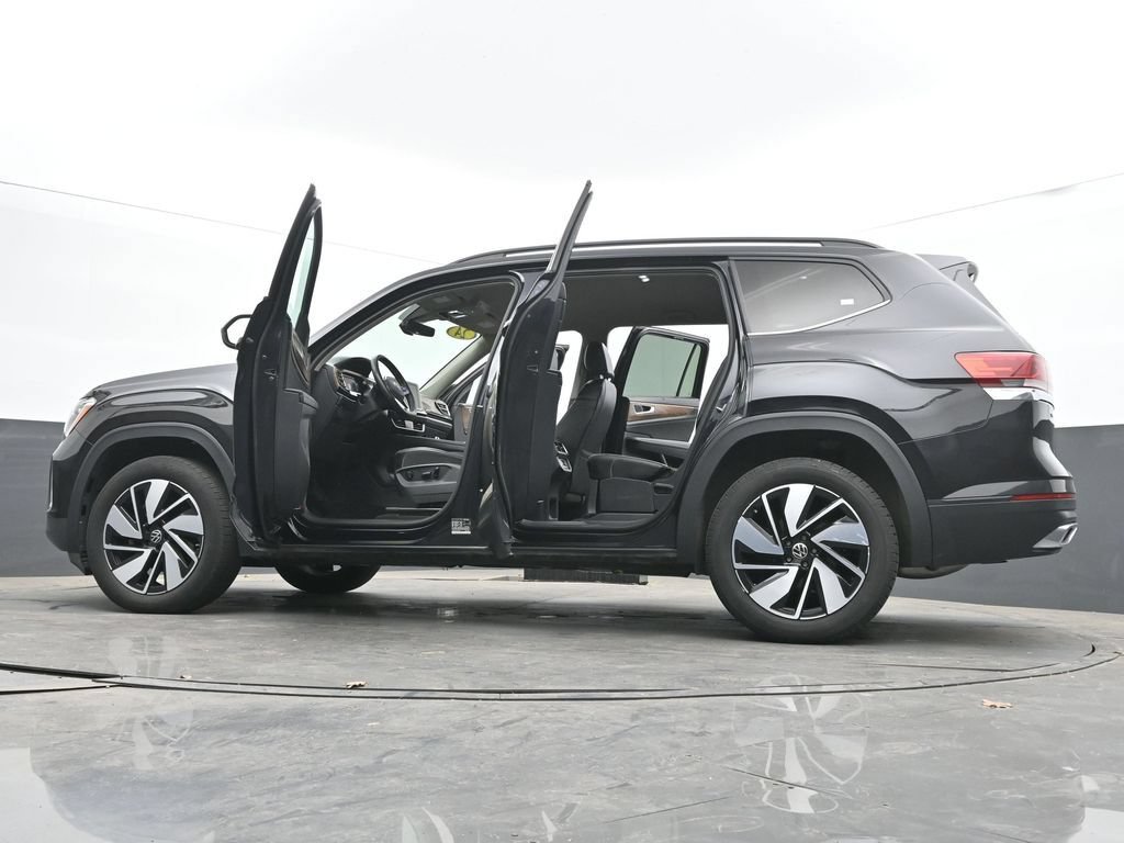 Used 2024 Volkswagen Atlas SE AWD/4WD image 74