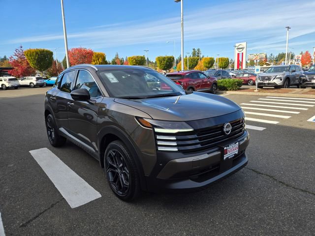 New 2026 Nissan Kicks SR w/ SR Premium Package image 3