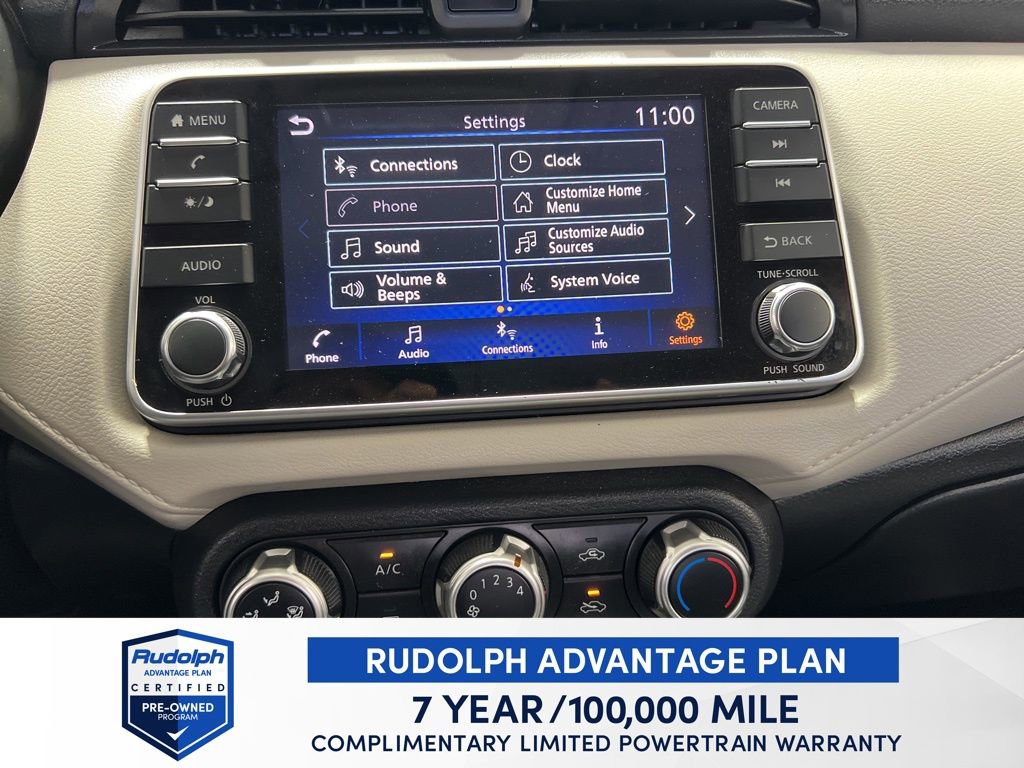 Used 2021 Nissan Versa SV image 28