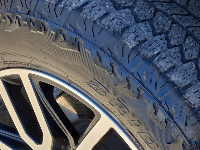 Used 2021 GMC Sierra 1500 AT4 w/ AT4 Preferred Package image 10