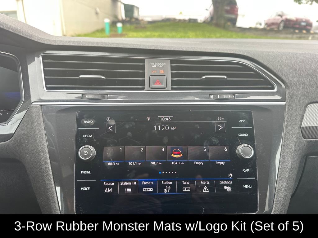 Used 2023 Volkswagen Tiguan SE FWD image 16