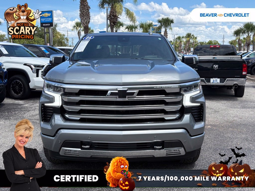 Used 2025 Chevrolet Silverado 1500 High Country w/ Technology Package AWD/4WD image 3