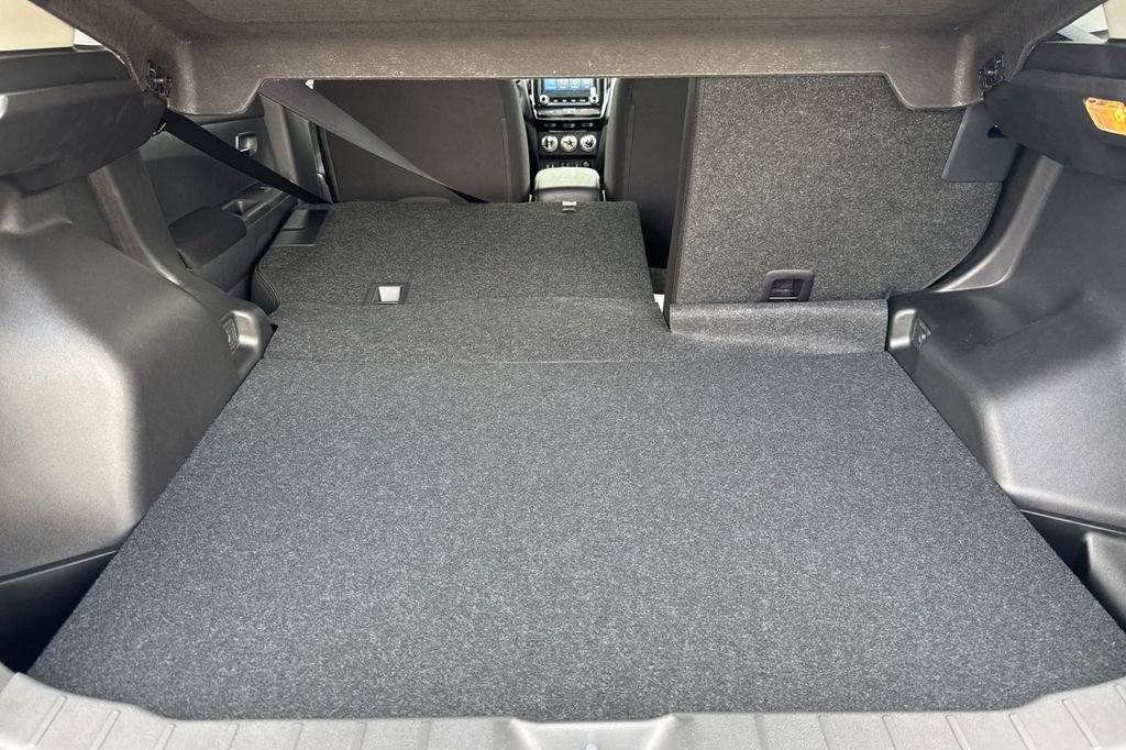New 2026 Mitsubishi Outlander Sport LE AWD/4WD image 15
