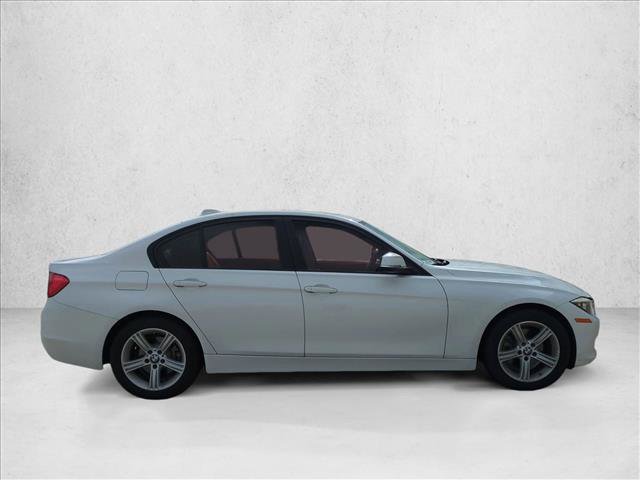 Used 2015 BMW 320i xDrive Sedan image 4