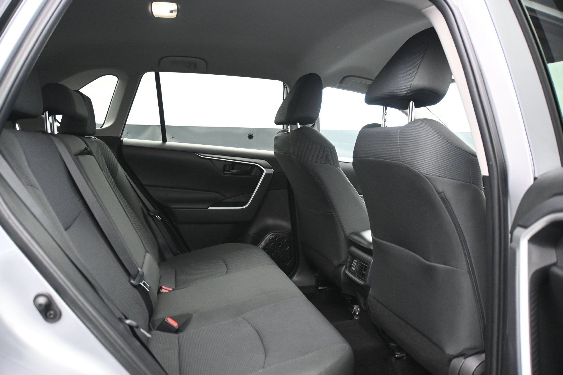 Used 2024 Toyota RAV4 LE AWD/4WD image 14